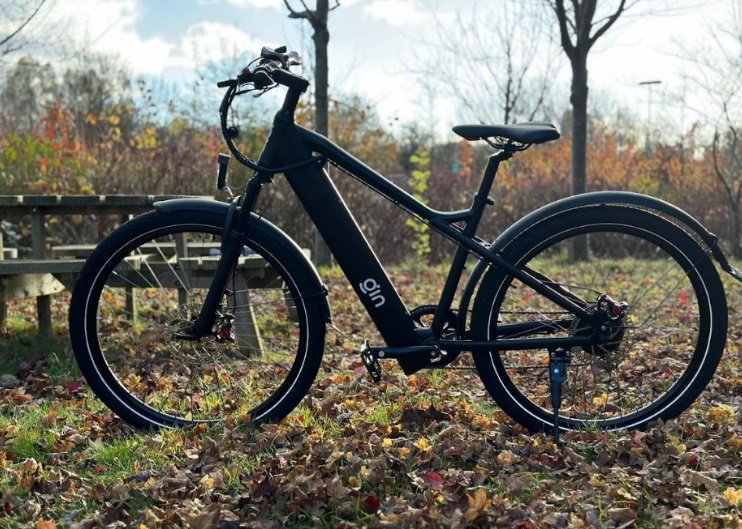 Electric Bikes vs. Traditional Bicycles: Which Is Right for You?